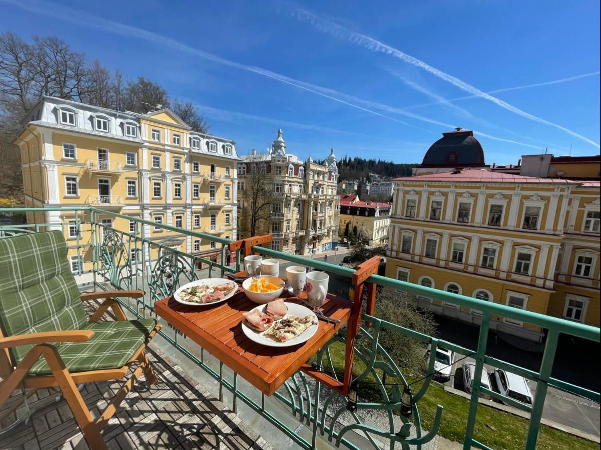 Апартаменты Balconies Above Colonnade Марианске-Лазне Экстерьер фото